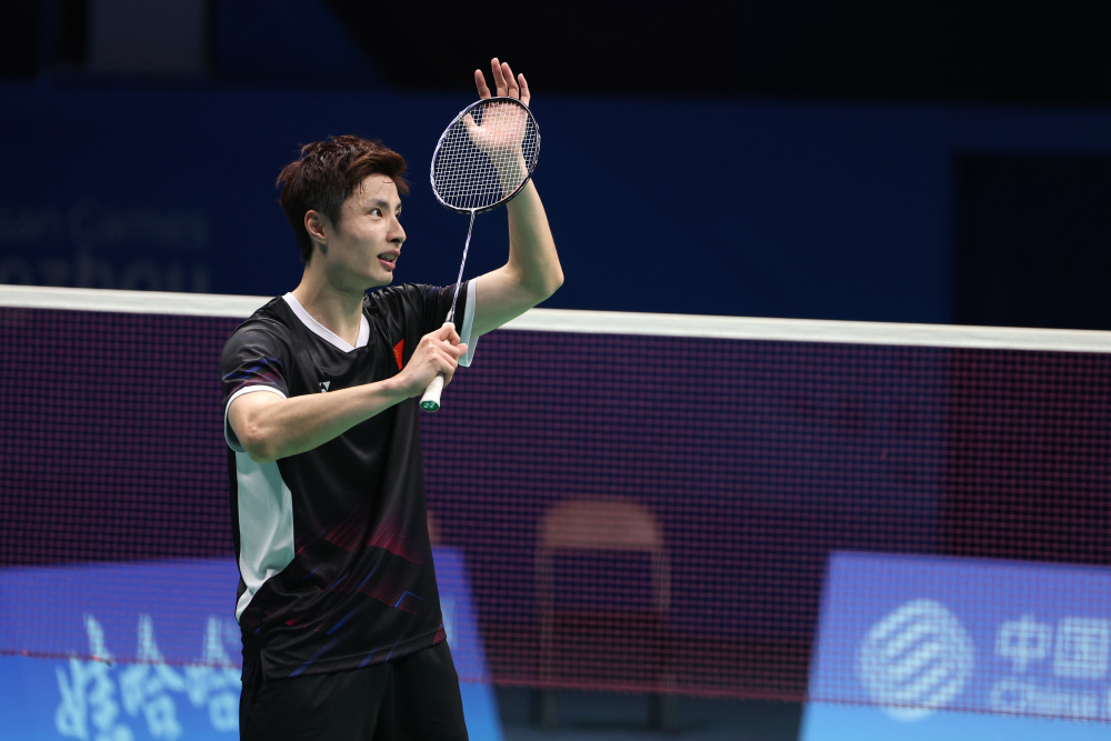 线稳健表现 线稳健表现